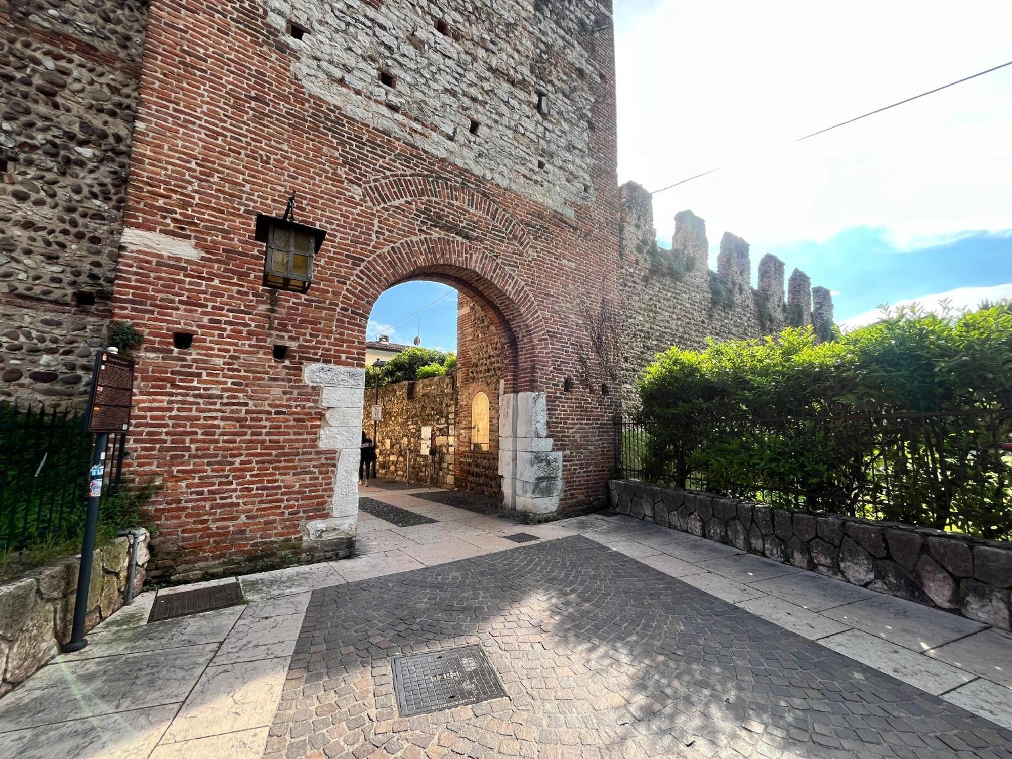 Casa Melania Lazise Apartment Exterior photo