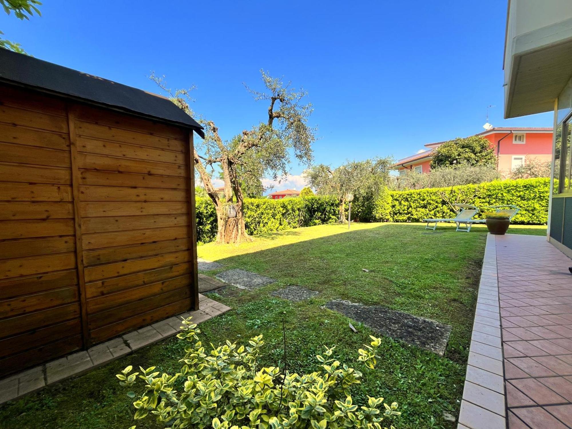 Casa Melania Lazise Apartment Exterior photo