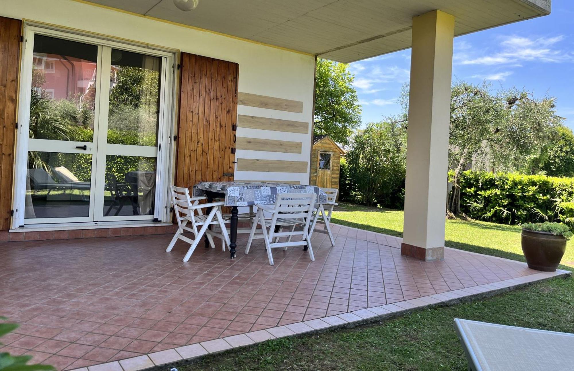 Casa Melania Lazise Apartment Exterior photo