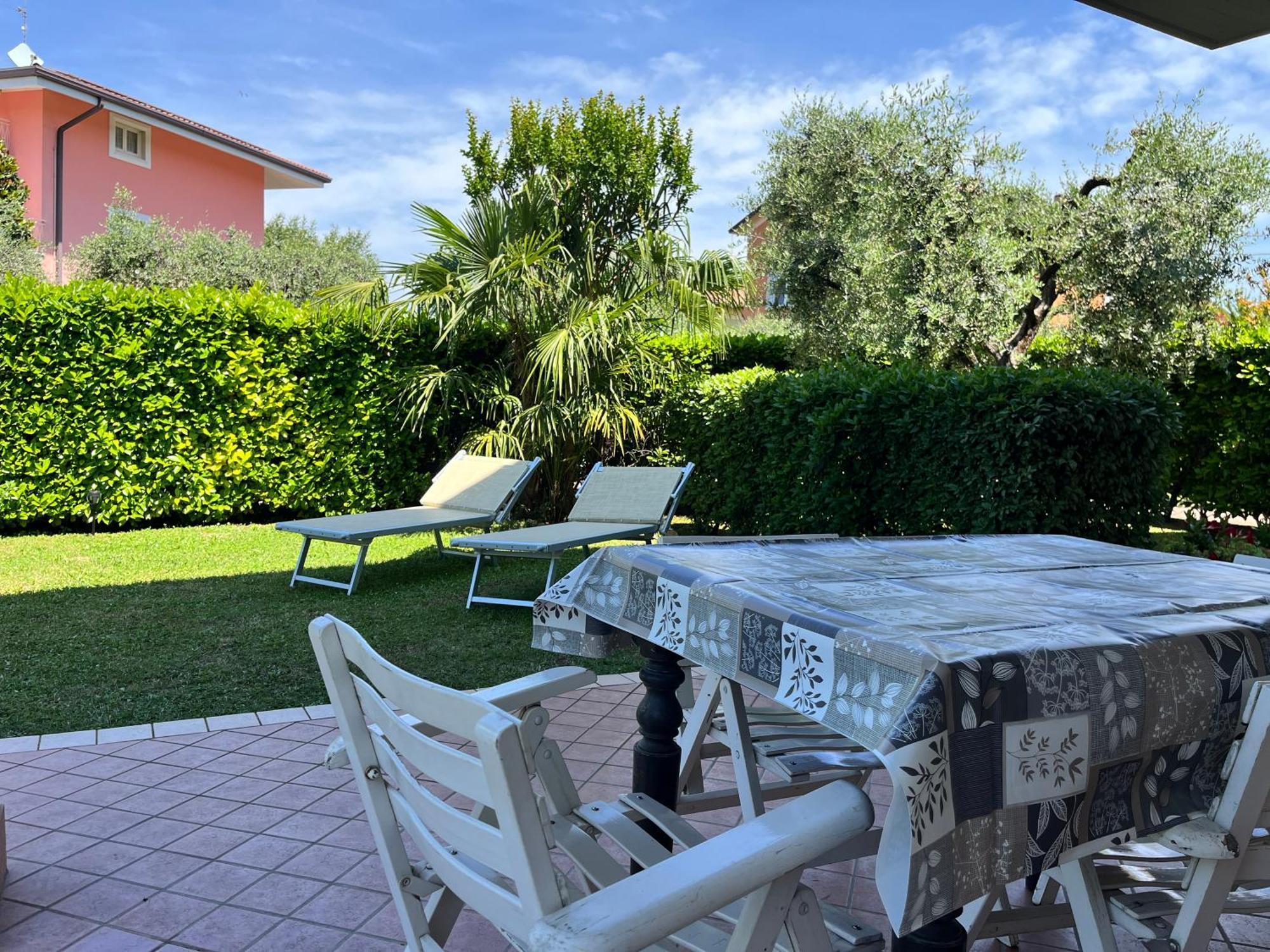 Casa Melania Lazise Apartment Exterior photo